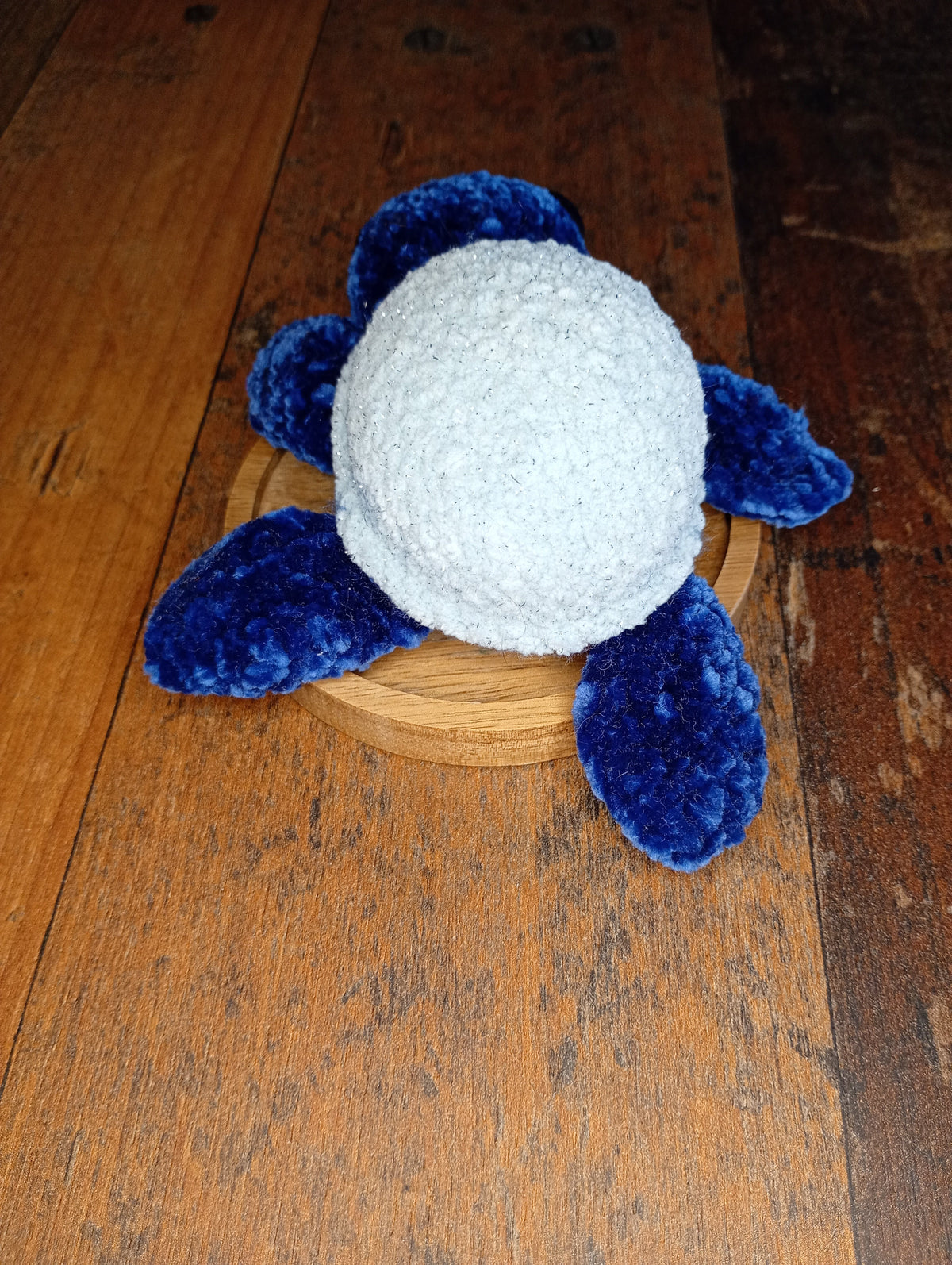Gehäkelte Schildkröte – Schrägansicht